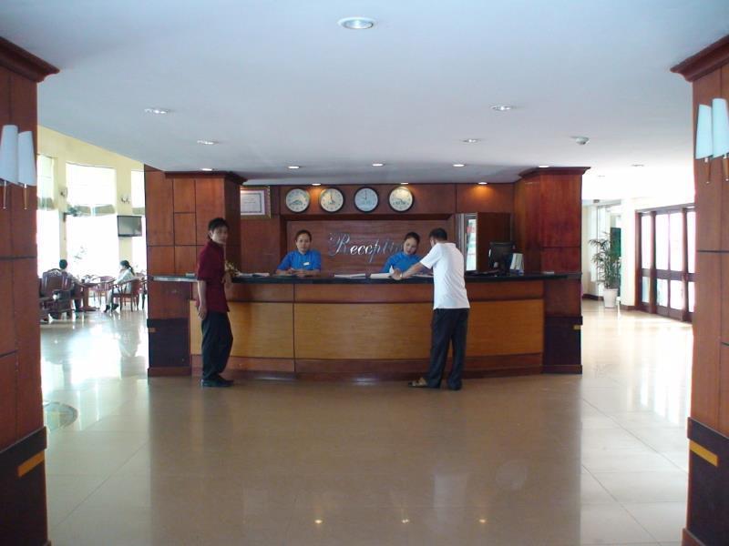 Huu Nghi Hotel Vinh Extérieur photo